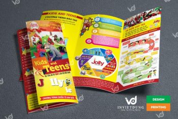 in tờ rơi quảng cáo trung tâm tiếng anh